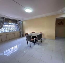 Blk 827 Jurong West Street 81 (Jurong West), HDB Executive #575282591